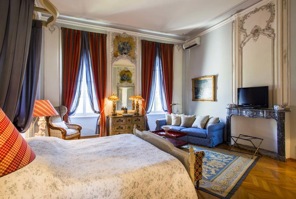 Chateau Talaud Loriol-du-Comtat Quarto foto