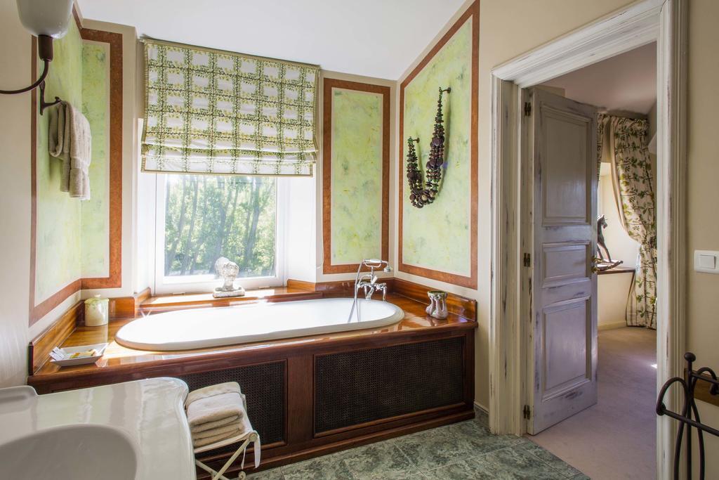 Chateau Talaud Loriol-du-Comtat Quarto foto