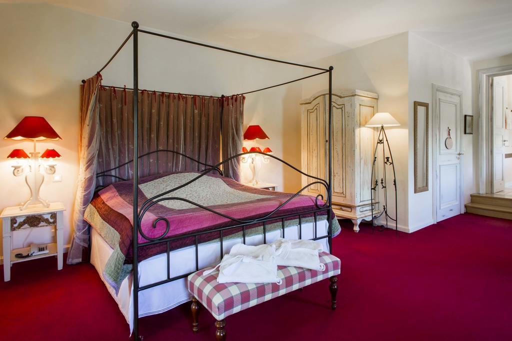 Chateau Talaud Loriol-du-Comtat Quarto foto
